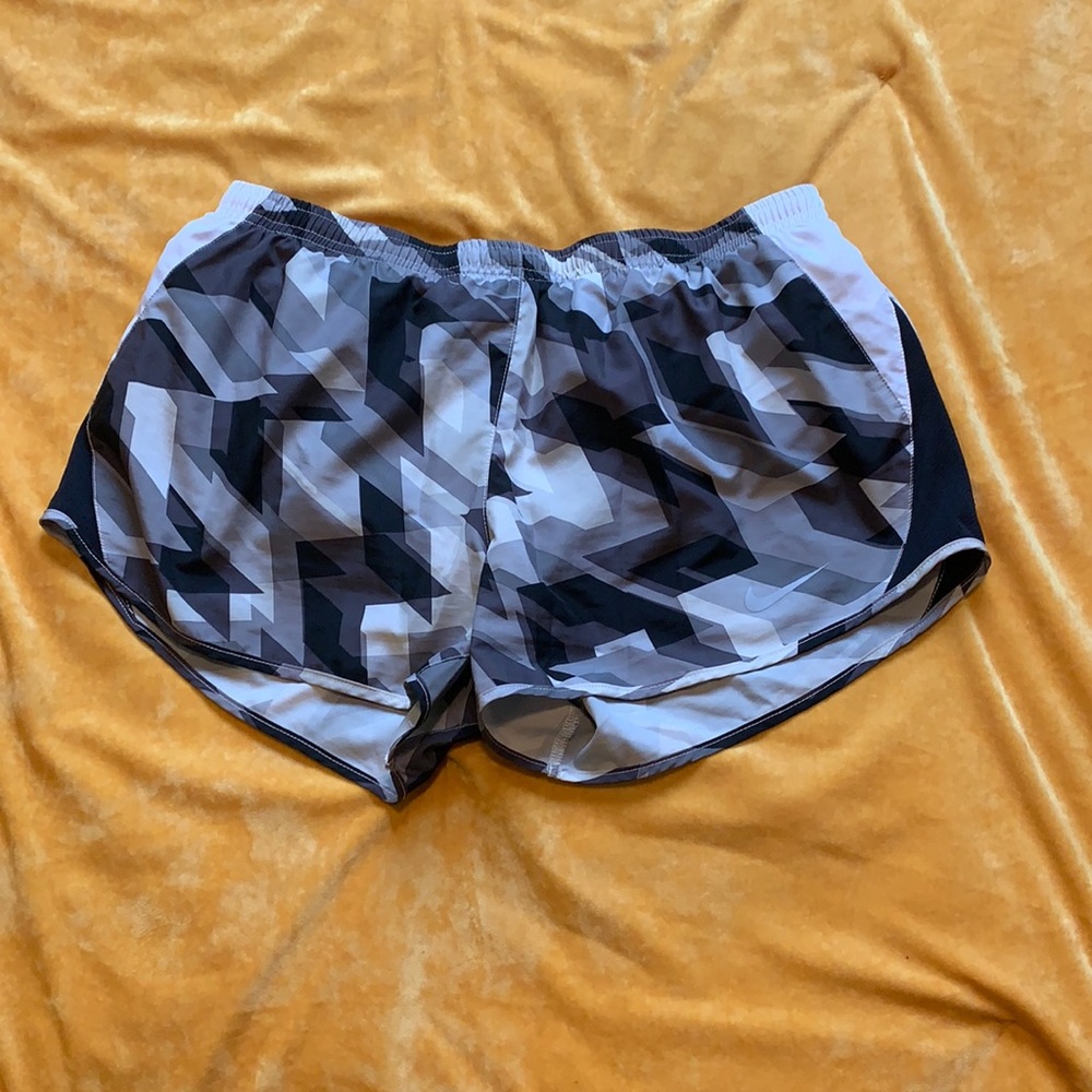 Women's Nike dri-fit shorts size large